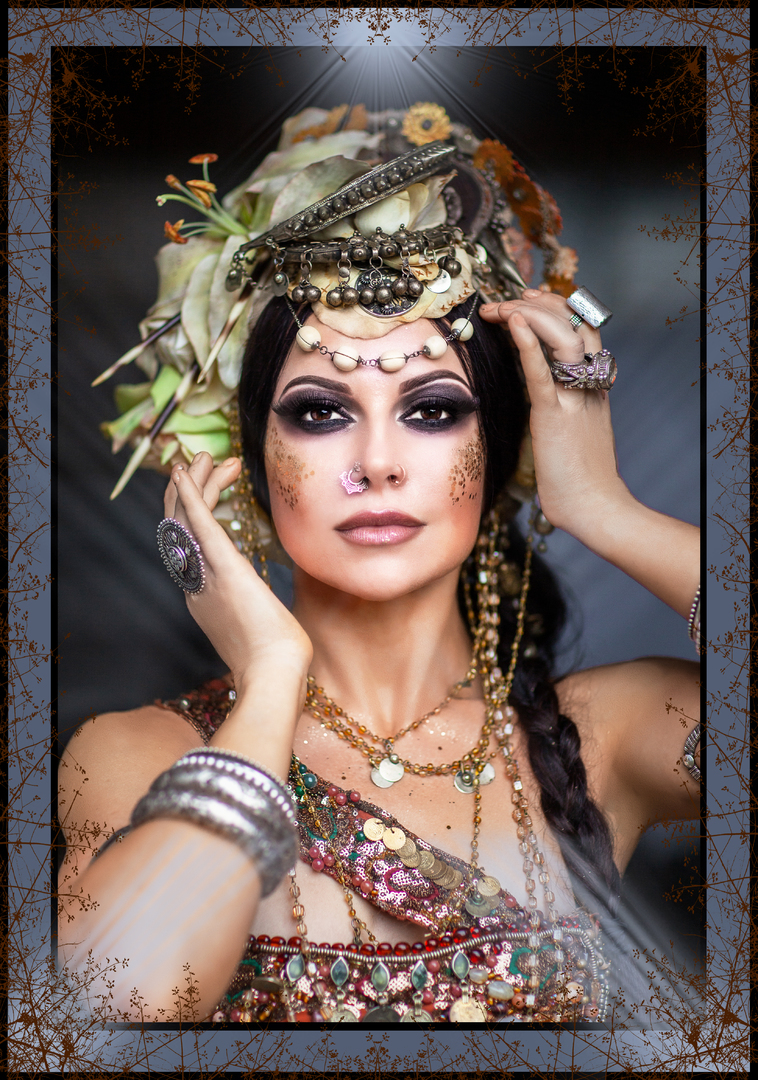 Moria Chappell Fusion Bellydance